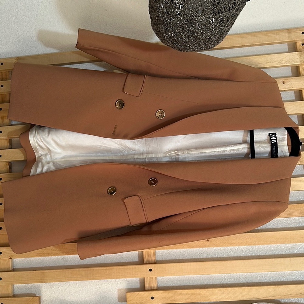 Zara Camel Double-Breasted Blazer